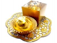 feine goldene Cointreau Tr�ffelpraline mit echtem essbaren Blattgold �berzogen - einzeln 20gr./St.