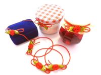 10 Ziergummischleifen ROSELLA mit roten R�schen flexible Gummischleife f�r kleine Verpackungen