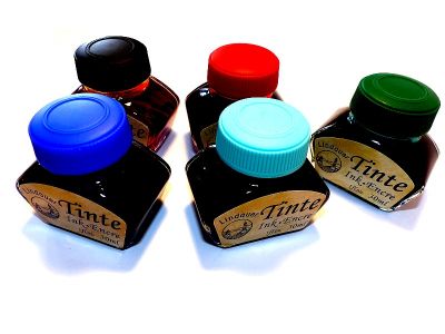 Tinte in verschiedenen Farben f�r die alte filigrane Schreibkunst - 30ml Tintenglas